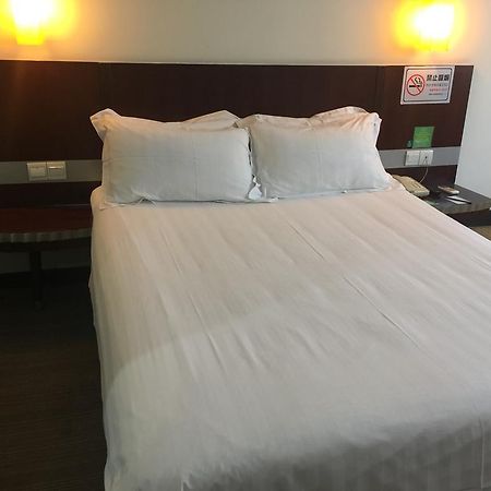 Jinjiang Inn Shenzhen Huaqiang North Экстерьер фото
